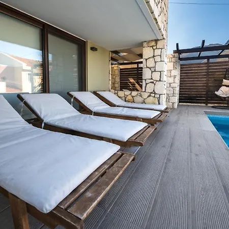 Villa Majestic Crete Heated Pool And Sauna
