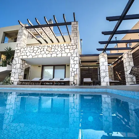 Majestic Crete Heated Pool And Sauna *
